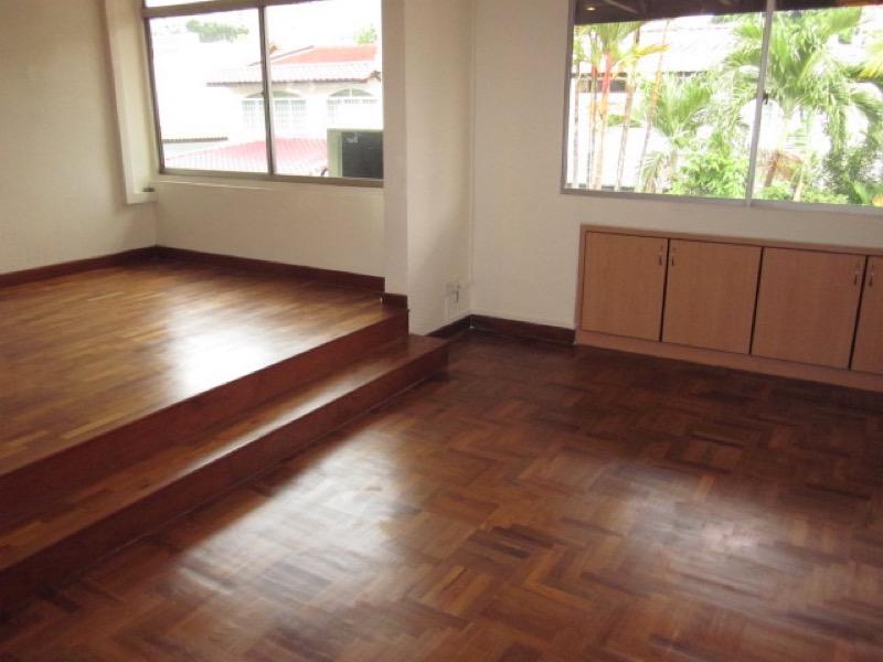 Terrace for Rent: D05