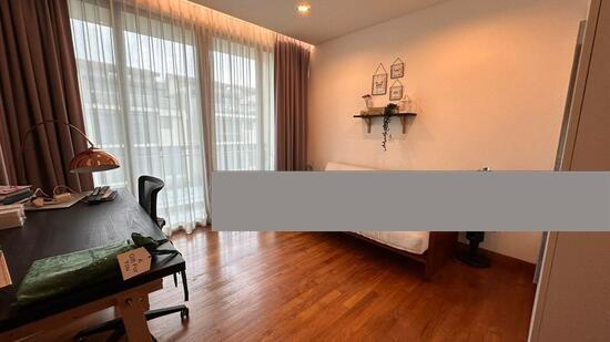 Terrace for Rent: D15