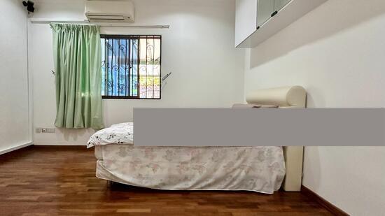 Semi-Detached for Rent: D28