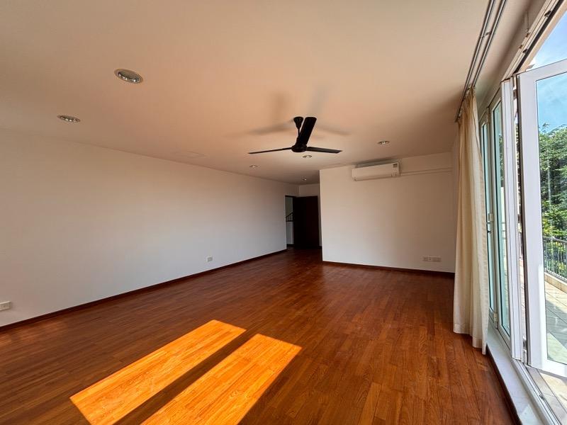 Semi-Detached for Rent: D15