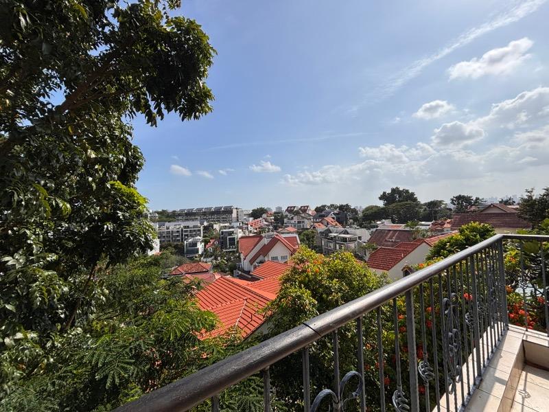 Semi-Detached for Rent: D15