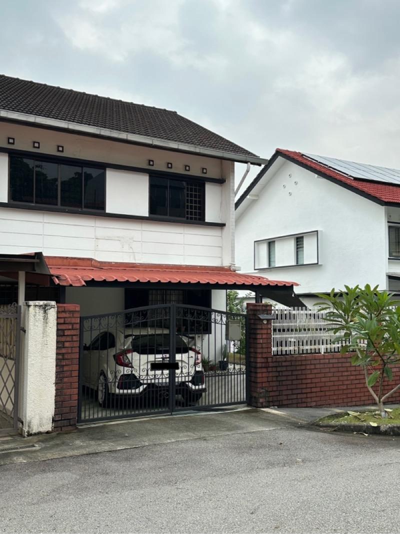 Prop-GPT: Semi-Detached: D15  Lorong Siglap