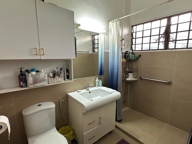 Semi-Detached for Rent: D15