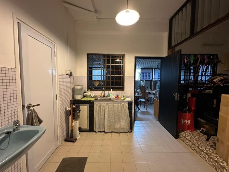 Semi-Detached for Rent: D15