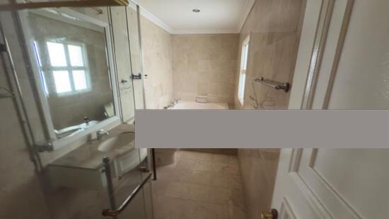 Semi-Detached for Rent: D10