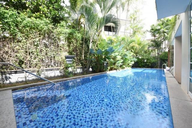Prop-GPT: Detached: D11  District 11 Gentle Villas