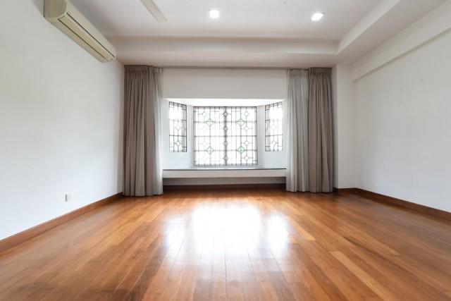 Detached for Rent, District 11 Gentle Villas Detached House For Rent, $19,000, 5 Bed 4 Bath 7,382 sqft $5.16 psf, SGD 19,000