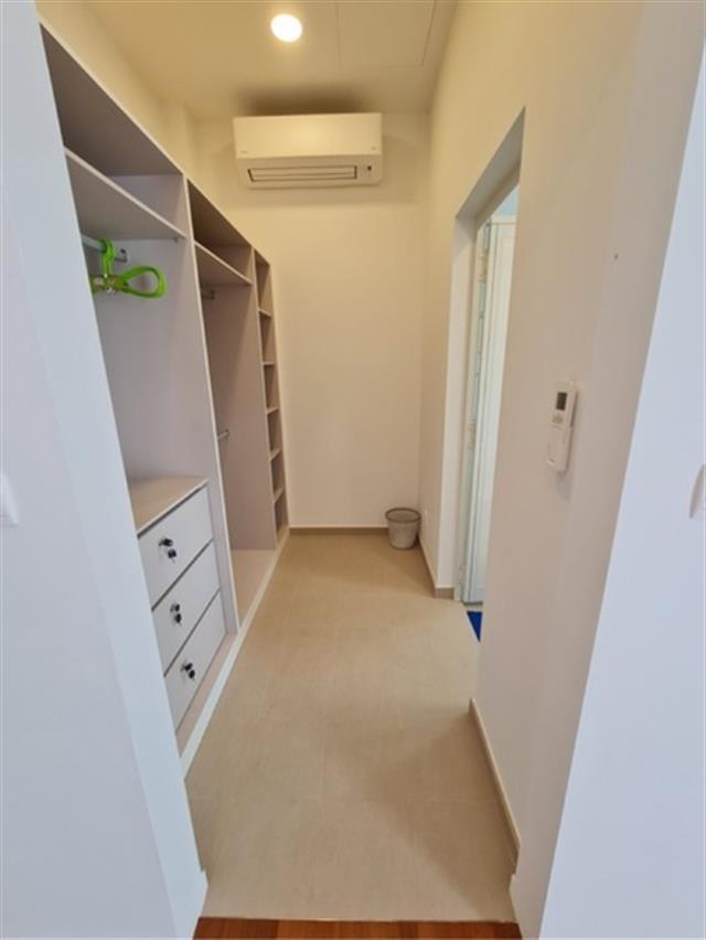 Terrace for Rent: D05