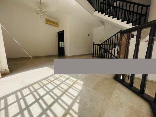 Semi-Detached for Rent: D10