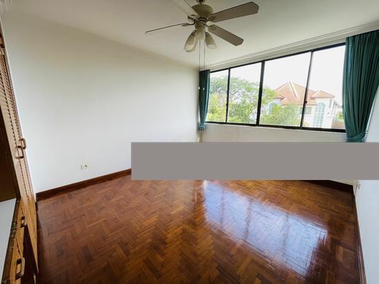 Semi-Detached for Rent: D10