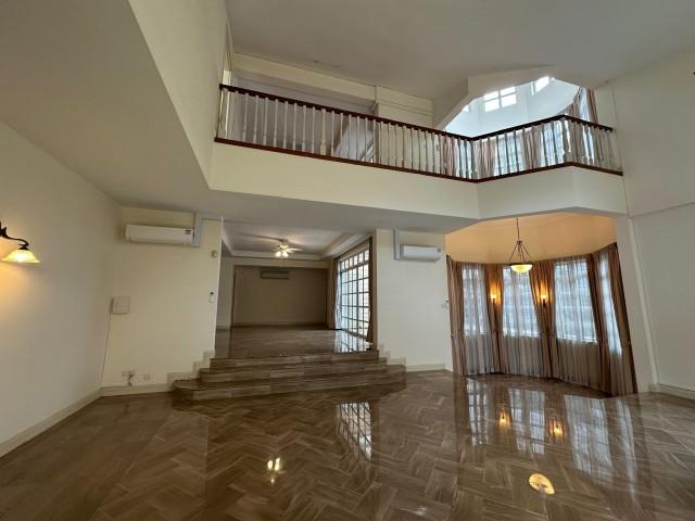Bungalow for Rent, Woodgrove Estate Bungalow House For Rent, $15,000, 7 Bed 7 Bath 6,372 sqft $2.30 psf, SGD 15,000 | 99-year Leasehold