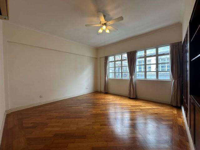 Bungalow for Rent, Woodgrove Estate Bungalow House For Rent, $15,000, 7 Bed 7 Bath 6,372 sqft $2.30 psf, SGD 15,000 | 99-year Leasehold