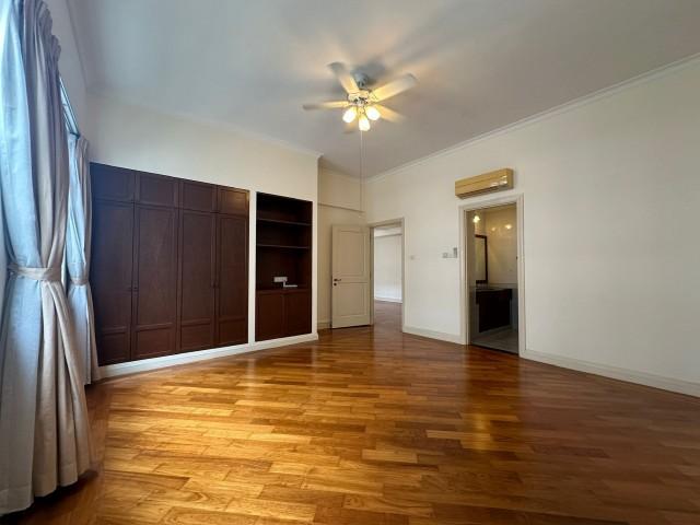 Bungalow for Rent, Woodgrove Estate Bungalow House For Rent, $15,000, 7 Bed 7 Bath 6,372 sqft $2.30 psf, SGD 15,000 | 99-year Leasehold