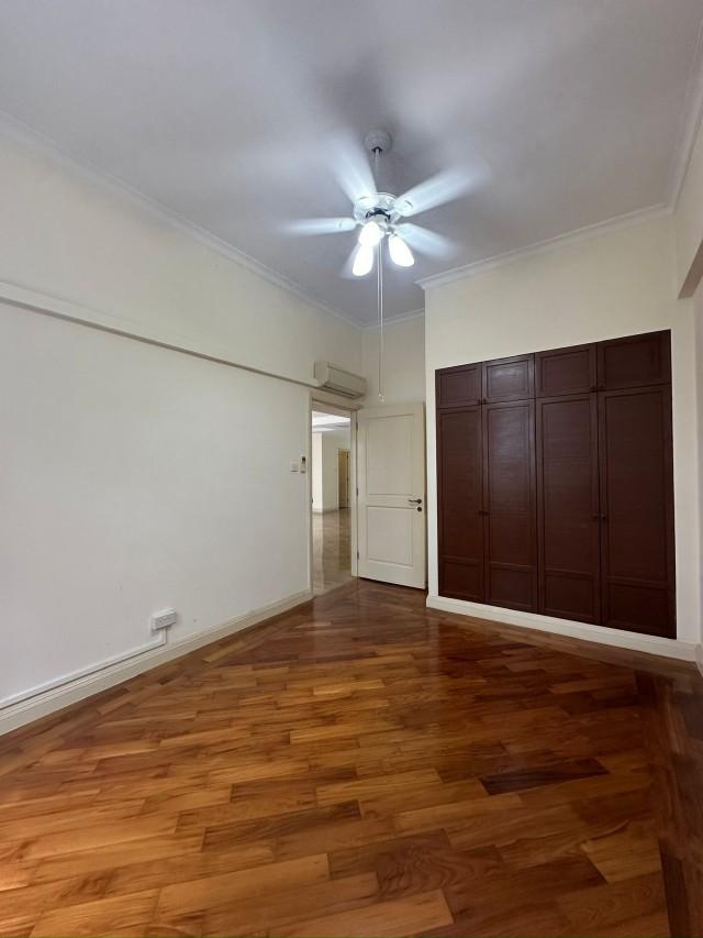 Bungalow for Rent, Woodgrove Estate Bungalow House For Rent, $15,000, 7 Bed 7 Bath 6,372 sqft $2.30 psf, SGD 15,000 | 99-year Leasehold
