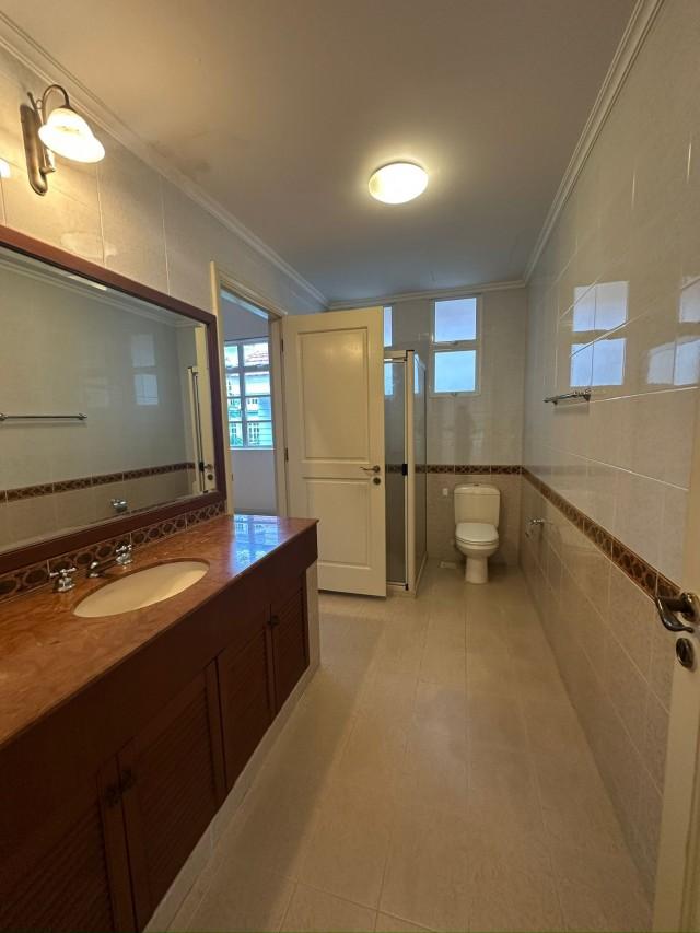 Bungalow for Rent, Woodgrove Estate Bungalow House For Rent, $15,000, 7 Bed 7 Bath 6,372 sqft $2.30 psf, SGD 15,000 | 99-year Leasehold