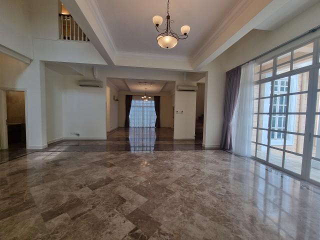 Detached for Rent, Woodgrove Estate Detached House For Rent, $15,000, 7 Bed 7 Bath 6,523 sqft $2.30 psf, SGD 15,000 | 99-year Leasehold