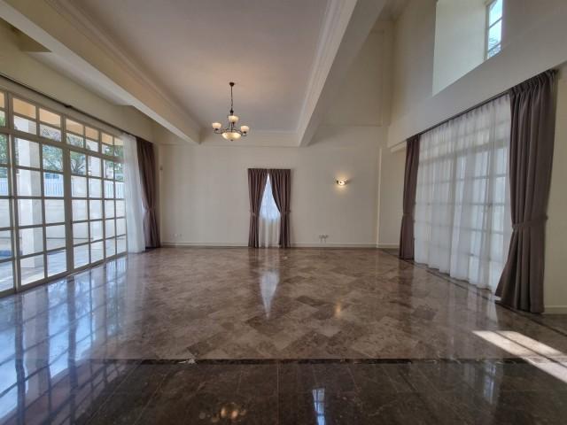 Detached for Rent, Woodgrove Estate Detached House For Rent, $15,000, 7 Bed 7 Bath 6,523 sqft $2.30 psf, SGD 15,000 | 99-year Leasehold