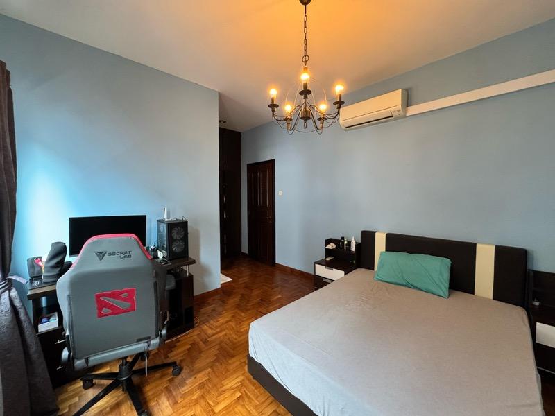 Prop-GPT: Terrace: D23  VILLA VERDE