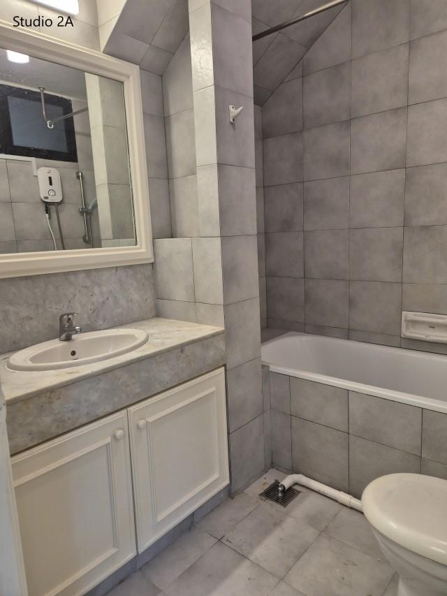 Terrace for Rent: D15