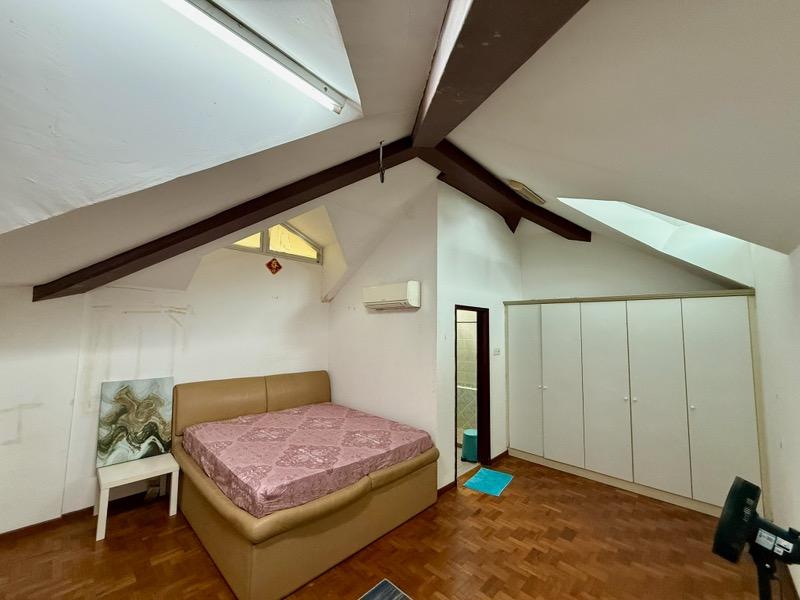 Prop-GPT: Detached: D21  100 TOH YI DRIVE