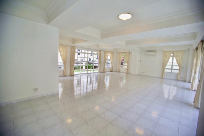 Detached for Rent: D21