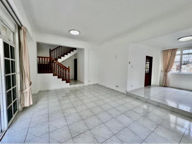 Semi-Detached for Rent: D21
