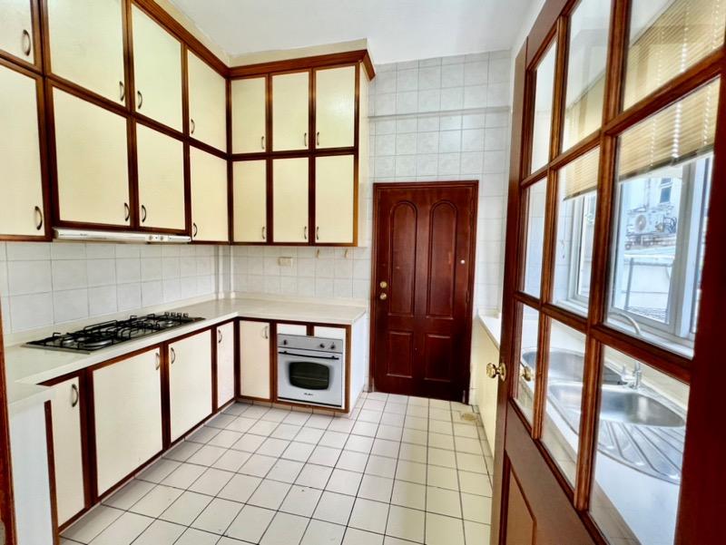 Semi-Detached for Rent: D21