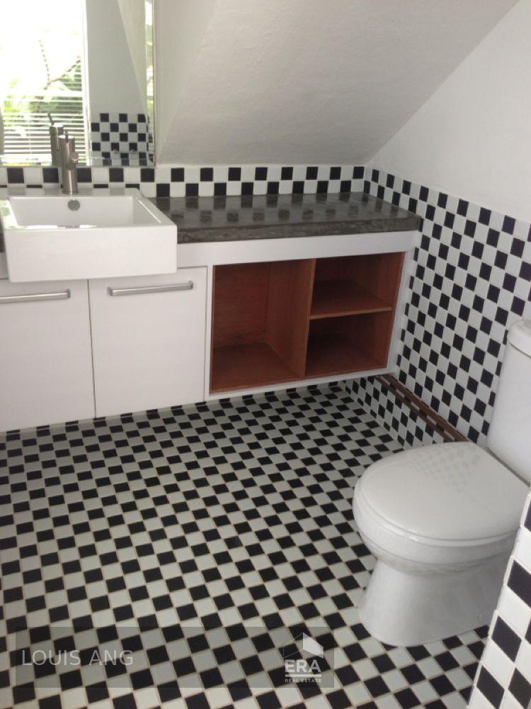 Condominium for Rent: 