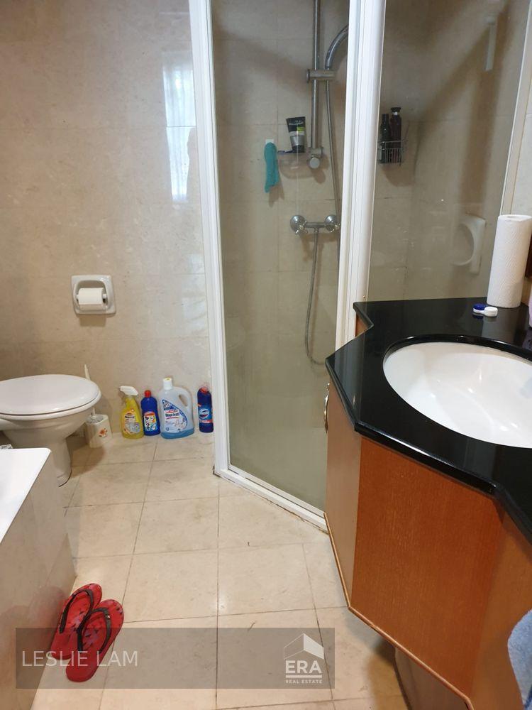 Condominium for Rent, Bencoolen Street Burlington Square, SGD 4,000 | Leasehold 99