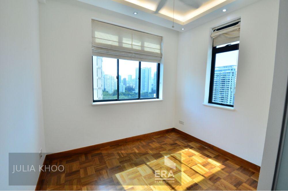 Condominium for Rent: 