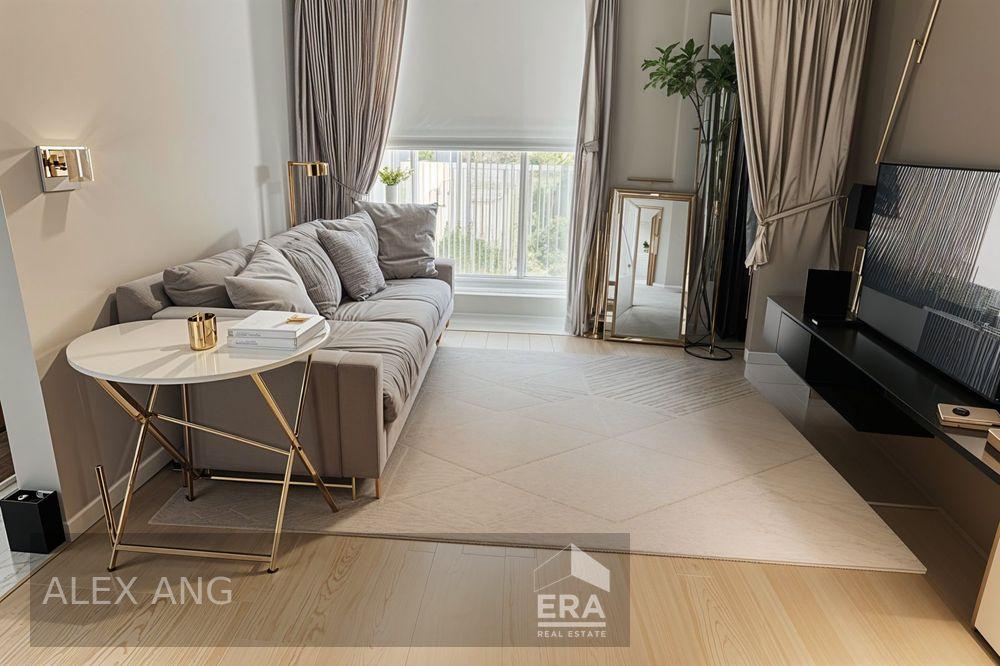 Prop-GPT: Condominium:   Dundee Road Queens Peak For Rent
