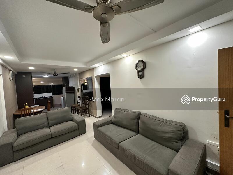 Prop-GPT: HDB Flat: D20 Ang Mo Kio 219 Ang Mo Kio Avenue 1