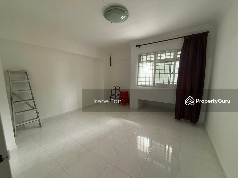 HDB Flat for Rent, 650 Pasir Ris Drive 10, SGD 1,000 | 99-year lease
