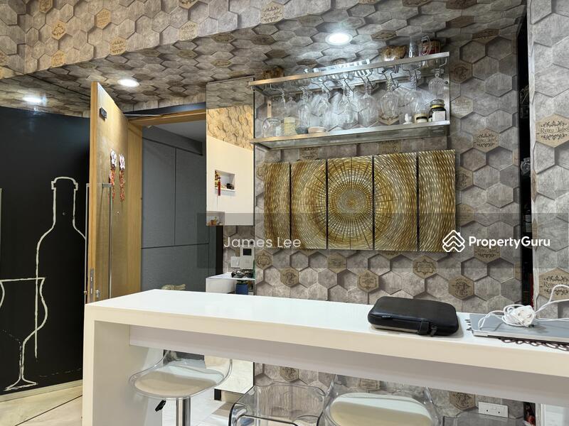 Condominium for Rent, RV Residences, SGD 5,500 | 999-year lease
