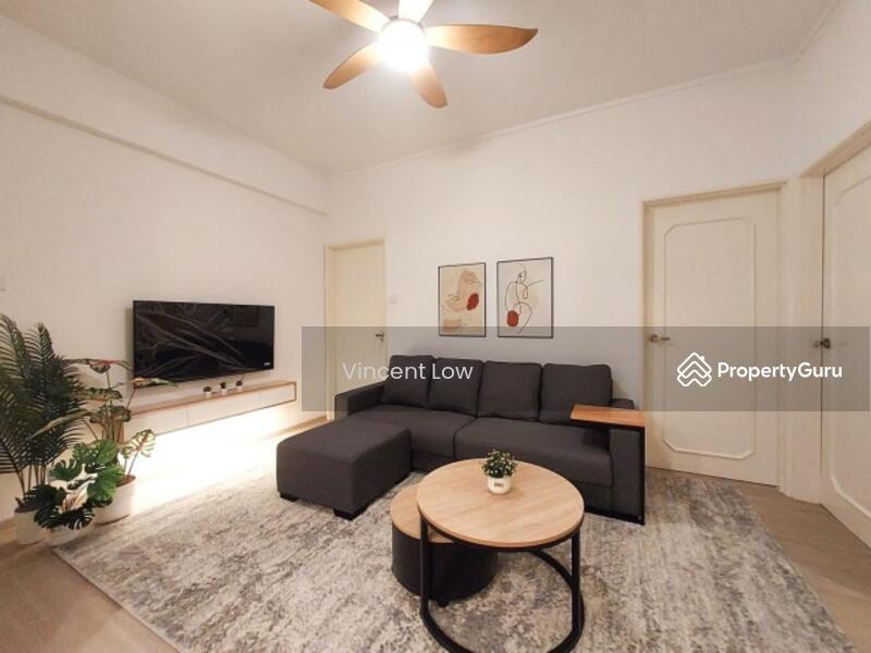 Condominium for Rent, Azalea Park Condo, SGD 4,000 | 999-year lease