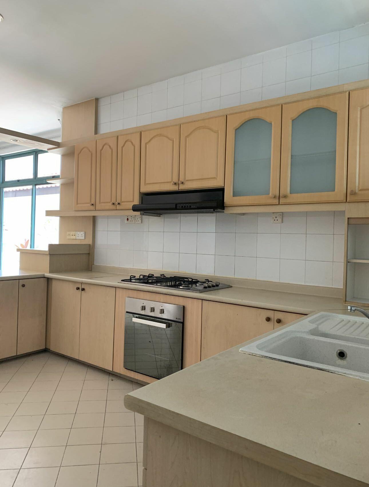 Semi-Detached for Rent: D16, 486145