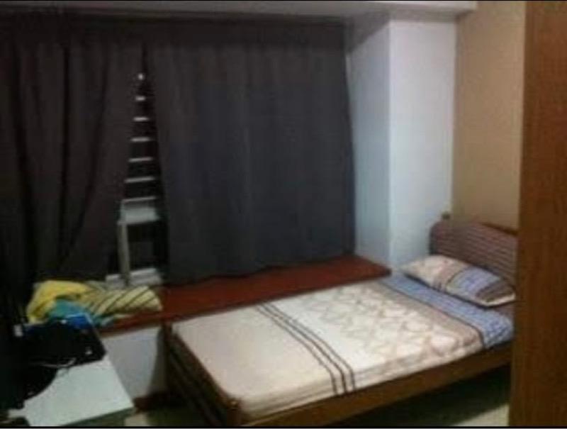 Prop-GPT: HDB Apartment: D03  61A Strathmore Avenue