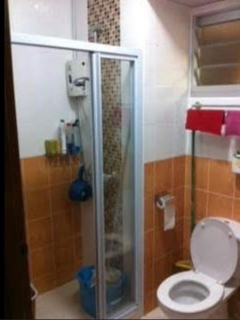 HDB Apartment for Rent, 61A Strathmore Avenue HDB Apartment Room Rental, $999, 1 Bed 1 Bath 86 sqft $11.62 psf, SGD 999