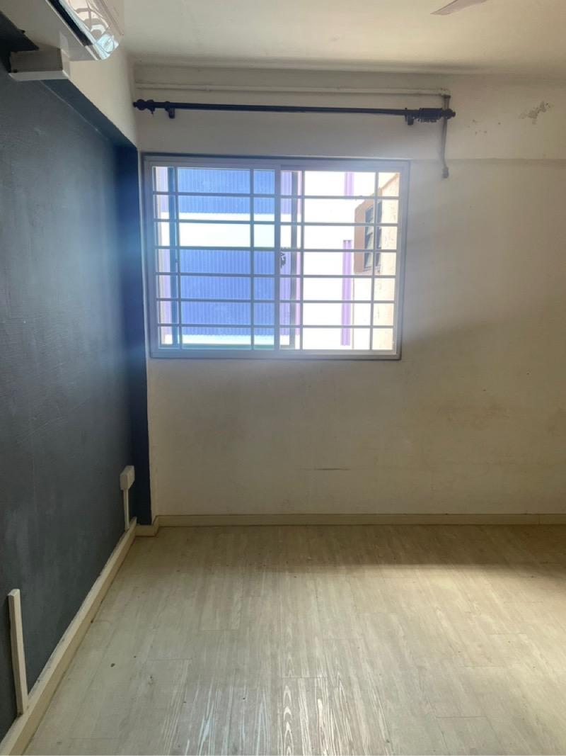 HDB Apartment for Rent, 128 Bukit Batok West Avenue 6 HDB Apartment Room Rental, $999, 1 Bed 1 Bath 10 sqft $99.90 psf, SGD 999 | 99-year Leasehold
