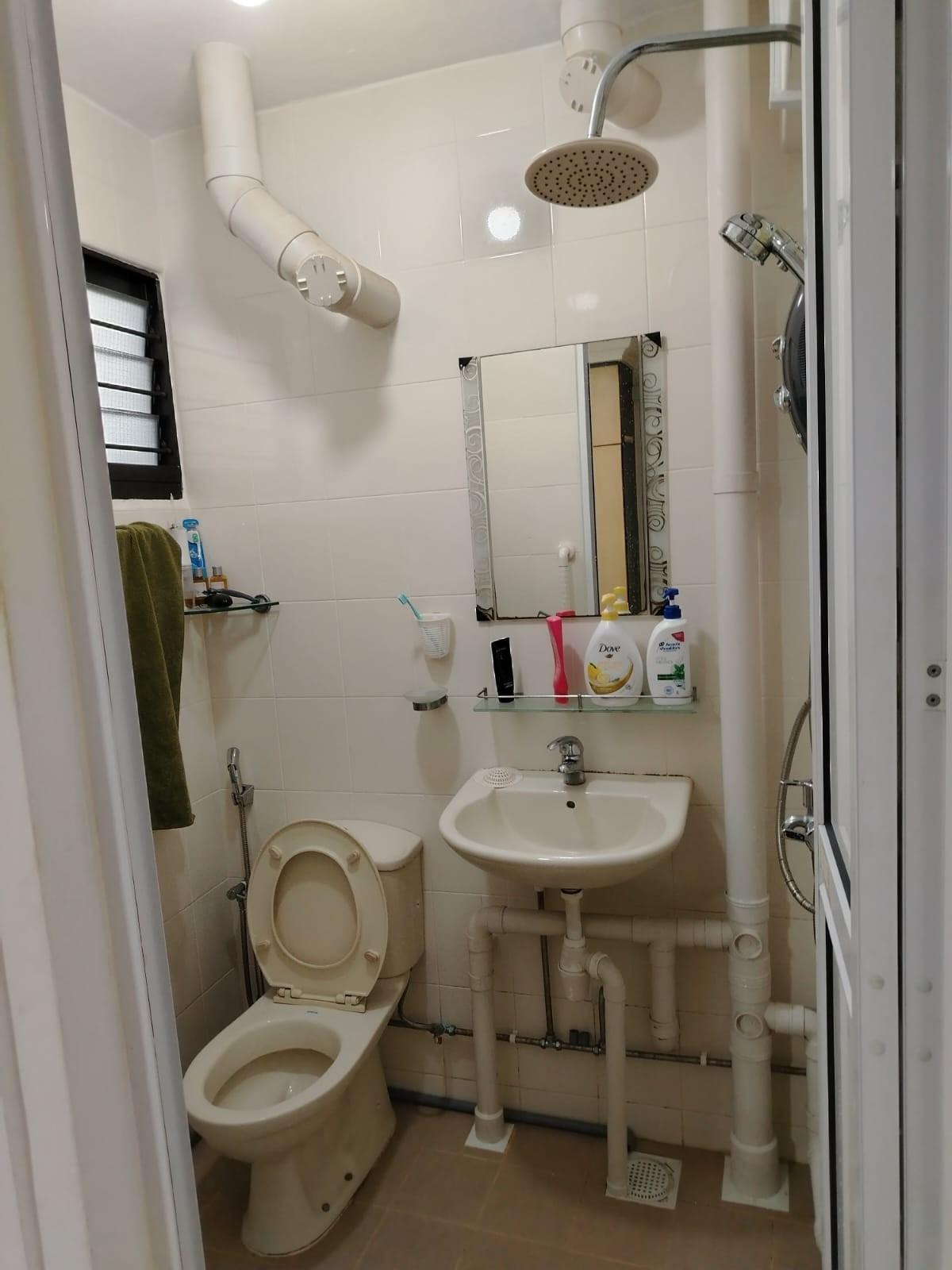 HDB Apartment for Rent, 416 Bedok North Avenue 2 HDB Apartment For Rent, $1,200, 1 Bed 1 Bath 2,153 sqft $0.56 psf, SGD 1,200 | 99-year Leasehold