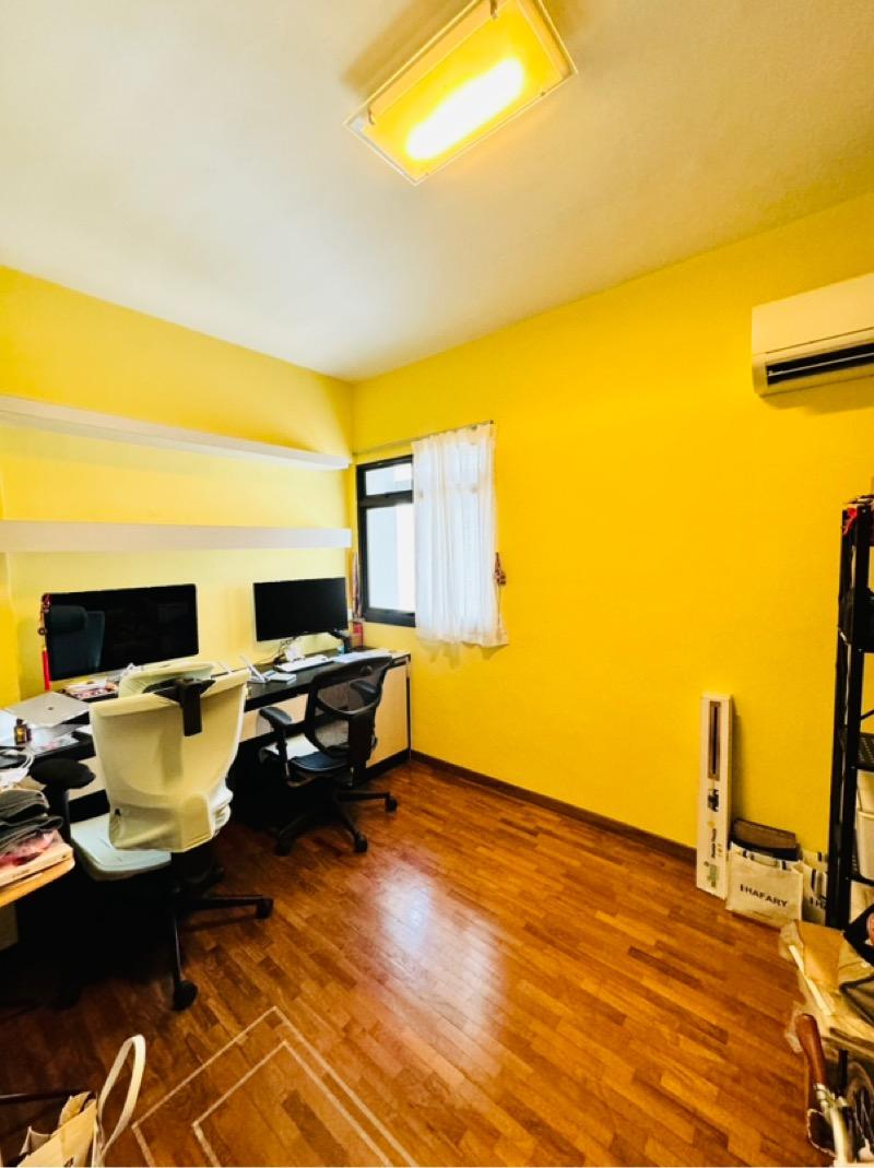 HDB Apartment for Rent, 656A Jurong West Street 61 HDB Apartment For Rent, $4,000, 4 Bed 2 Bath 1,420 sqft $2.82 psf, SGD 4,000 | 99-year Leasehold