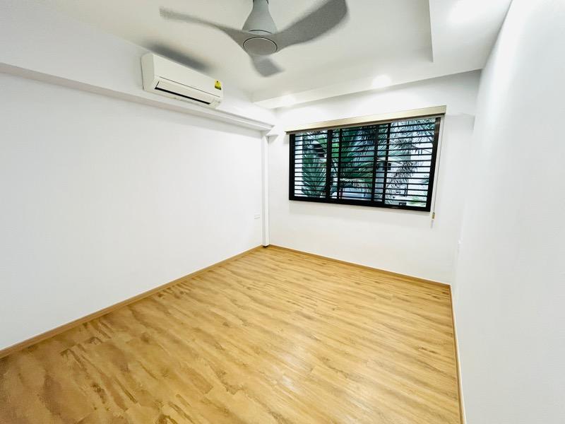 Prop-GPT: HDB Apartment: D22 Boon Lay 659A Jurong West Street 65