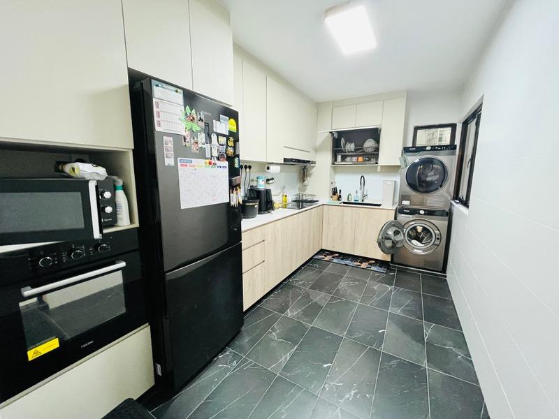 HDB Apartment for Rent, 659A Jurong West Street 65 HDB Apartment Room Rental, $900, 1 Bed 1 Bath 10 sqft $90.00 psf, SGD 900 | 99-year Leasehold