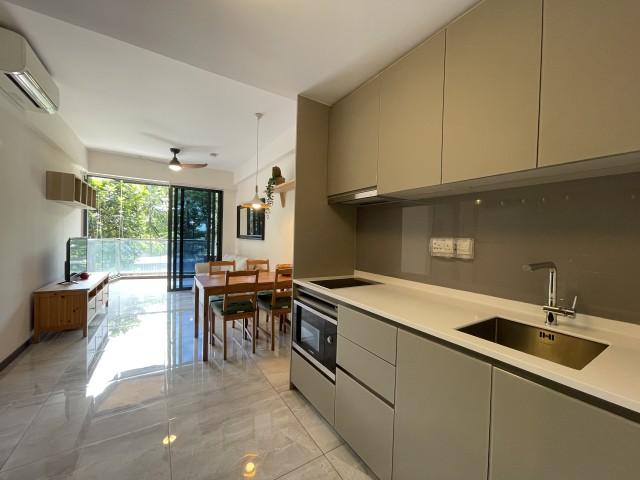Condominium for Rent, Lake Grande Condominium For Rent, $3,900, 2 Bed 1 Bath 624 sqft $6.25 psf, SGD 3,900 | 99-year Leasehold