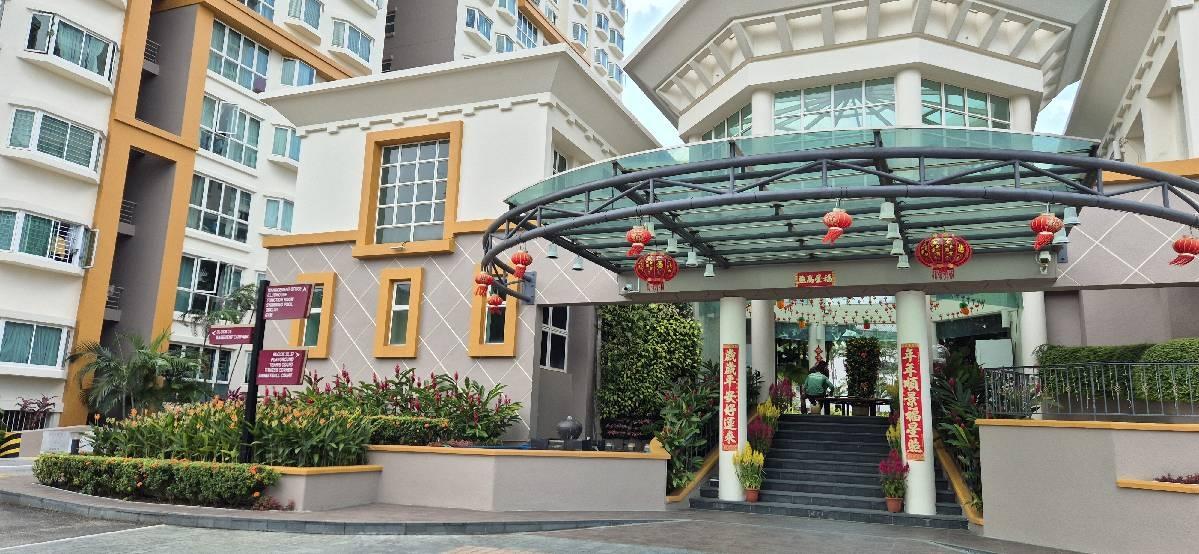Condominium for Rent, Evergreen Park Condominium For Rent, $2,0001 Bath 300 sqft $6.67 psf, SGD 2,000 | 99-year Leasehold