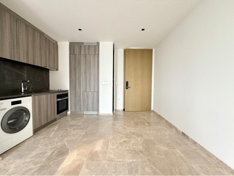 Condominium for Rent, Klimt Cairnhill Condominium For Rent, $8,500, 2 Bed 2 Bath 829 sqft $10.25 psf, SGD 8,500 | Freehold