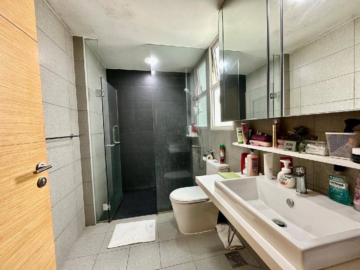 Condominium for Rent, VACANZA @ EAST Condominium For Rent, $5,400, 4 Bed 3 Bath 1,259 sqft $4.29 psf, SGD 5,400 | Freehold