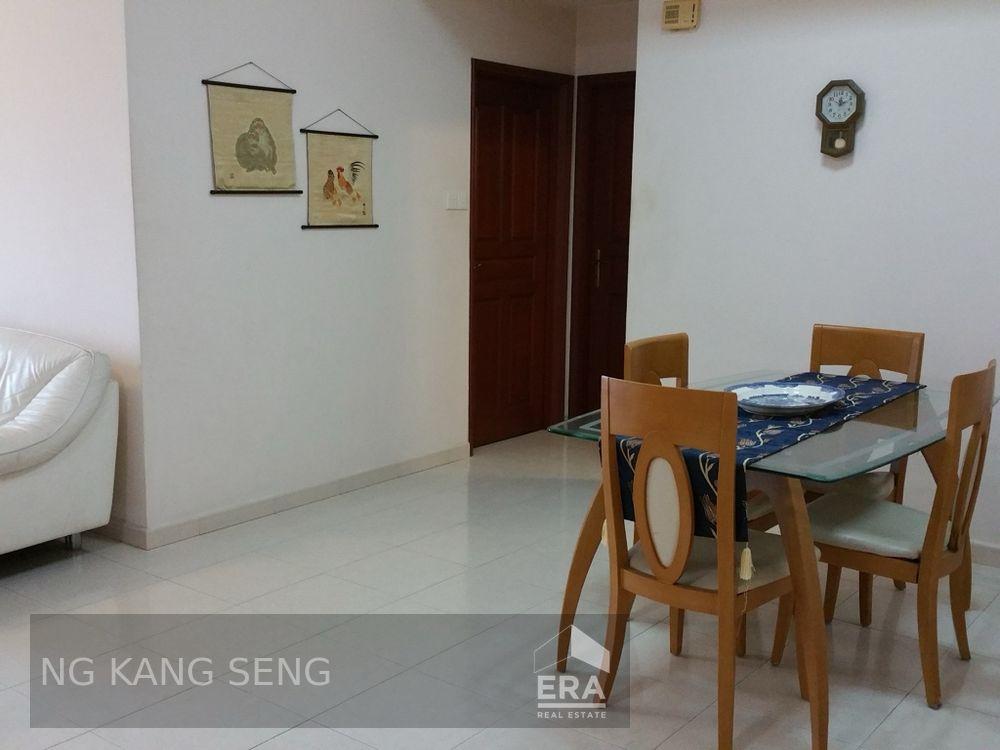 Condominium for Rent: 
