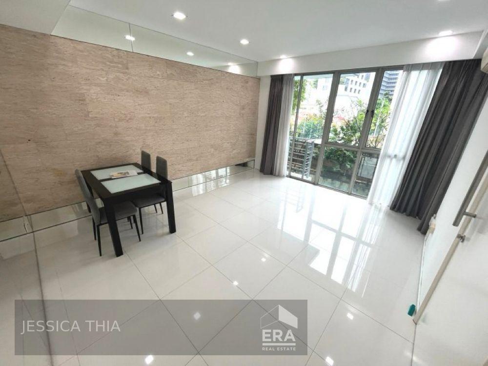 Prop-GPT: Condominium:   Mount Emily Road Emily Residence For Rent