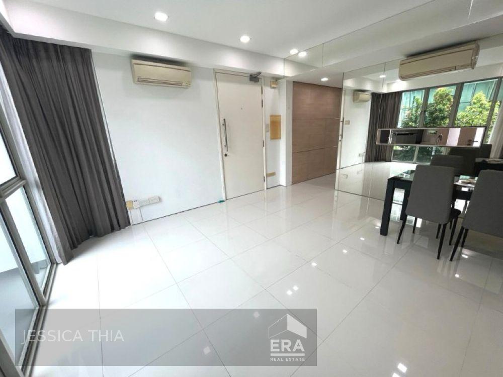 Condominium for Rent: 
